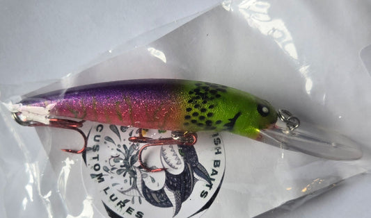 Deep diving walleye cranks
